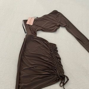 MISSGUIDED One shoulder asymmetrical dress with side cut out and ruched bottom